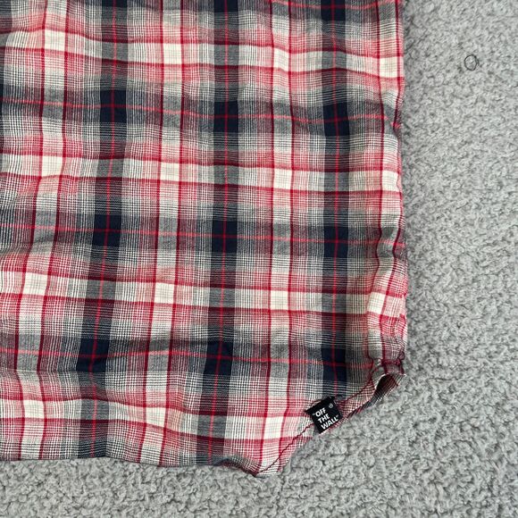 Lot of 2 Vans Shirt Men Medium Blue Red Plaid Button Pocket Surfer Skater School - Picture 11 of 16